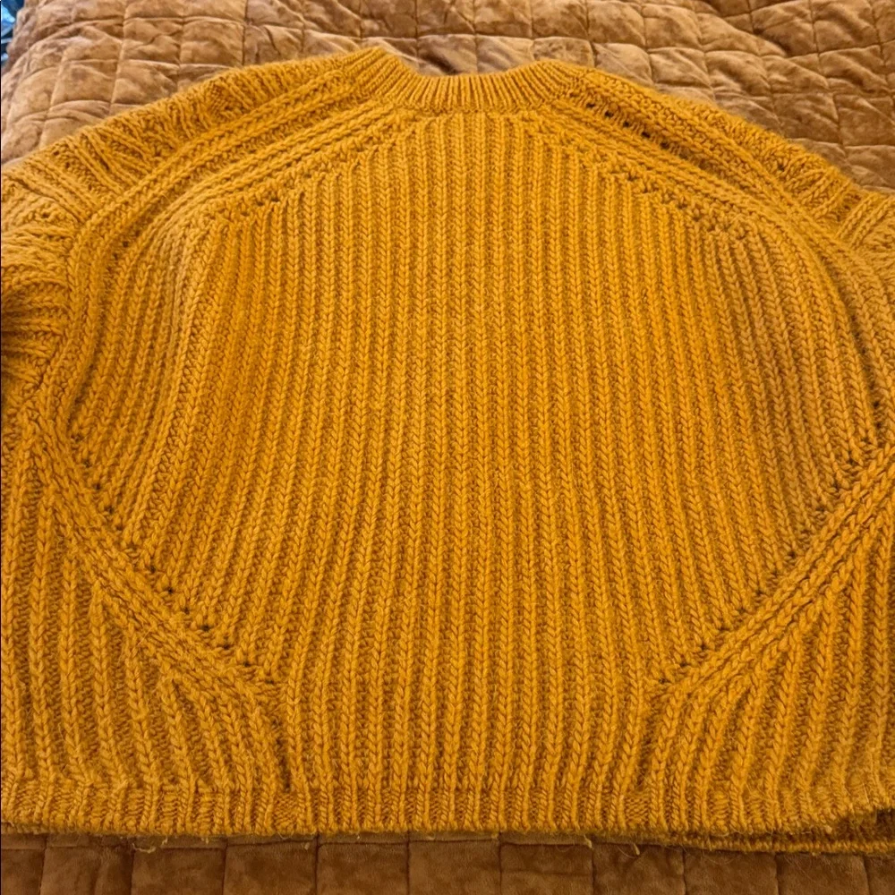 & Other Stories Cozy Mustard Knit Sweater with Alpaca Wool - Picture 3 of 4
